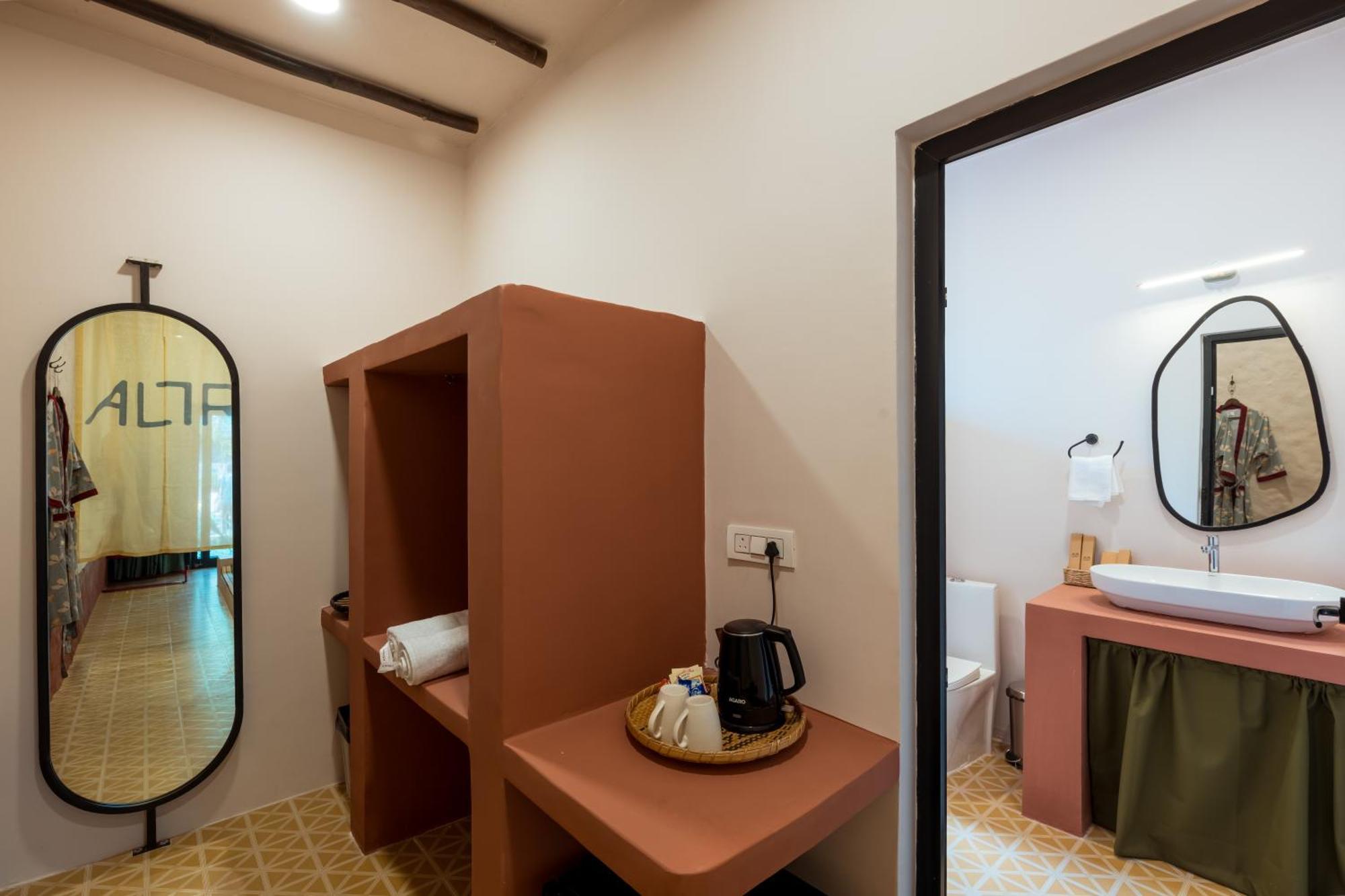 Altr Nativ Morjim, Goa Hostel Екстериор снимка