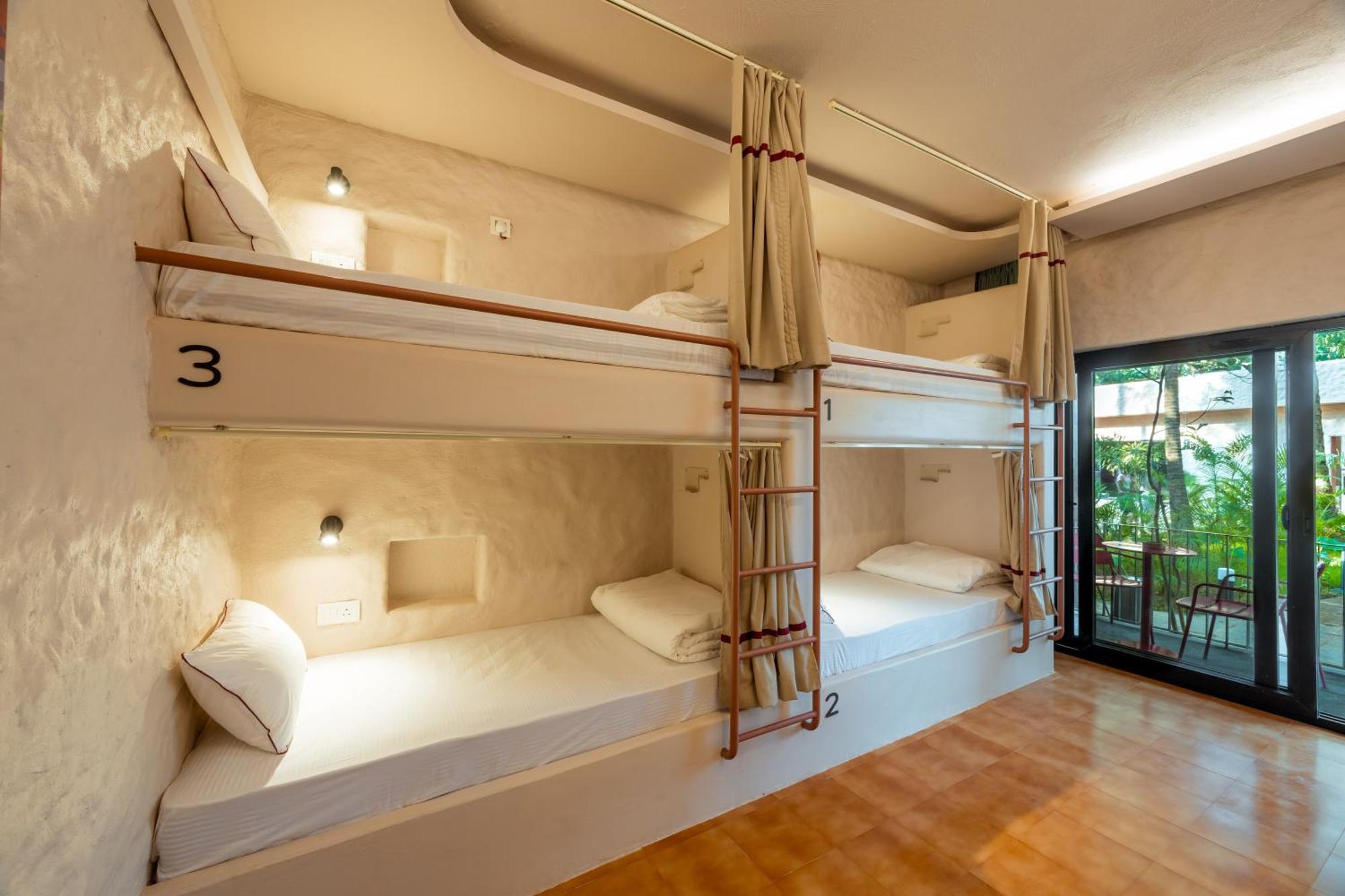 Altr Nativ Morjim, Goa Hostel Екстериор снимка
