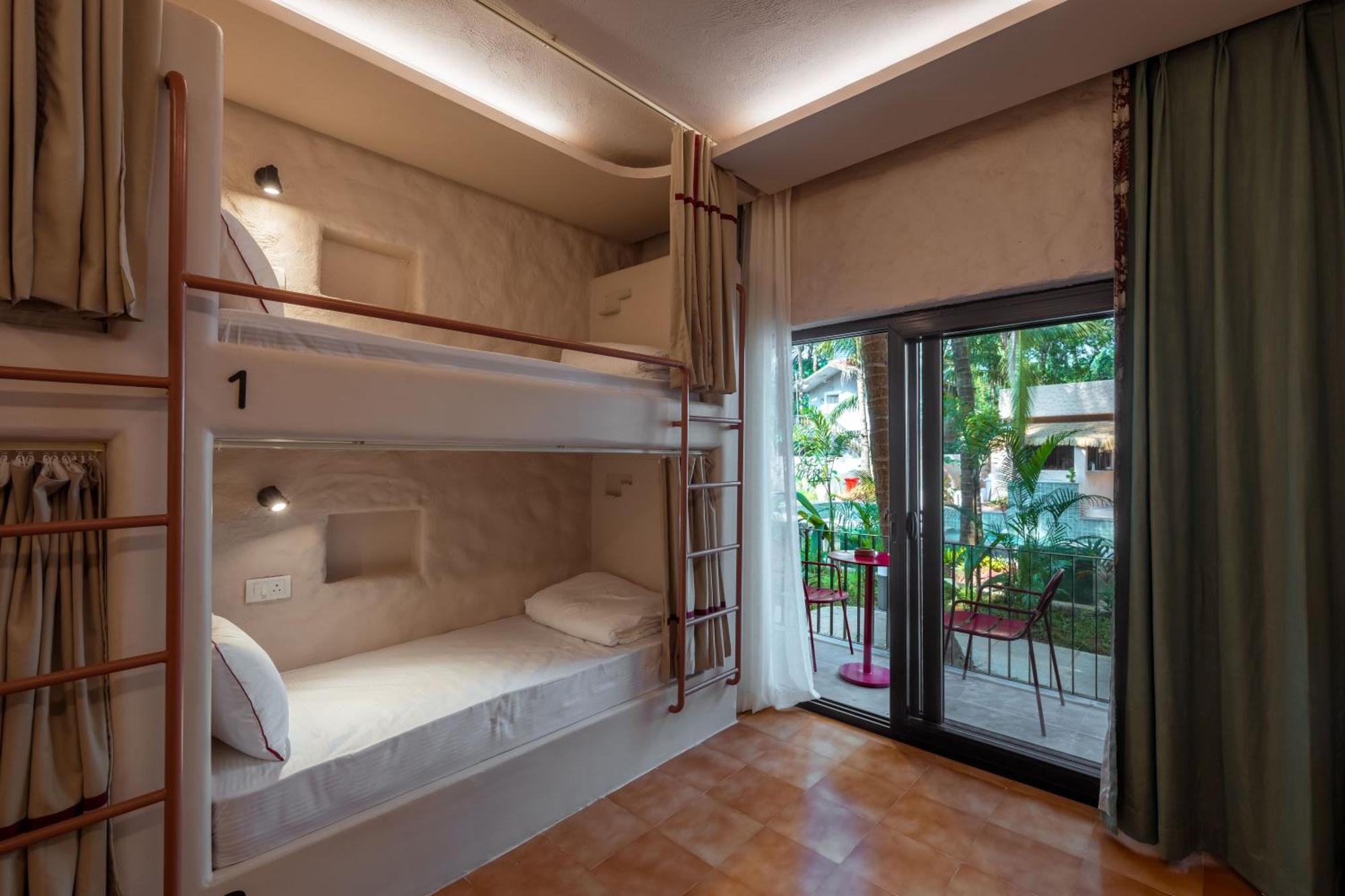 Altr Nativ Morjim, Goa Hostel Екстериор снимка